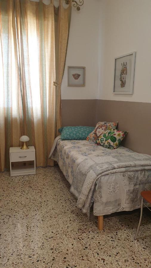I Mori In Campidoglio Affitta Camere SantʼAgata di Militello Exteriér fotografie