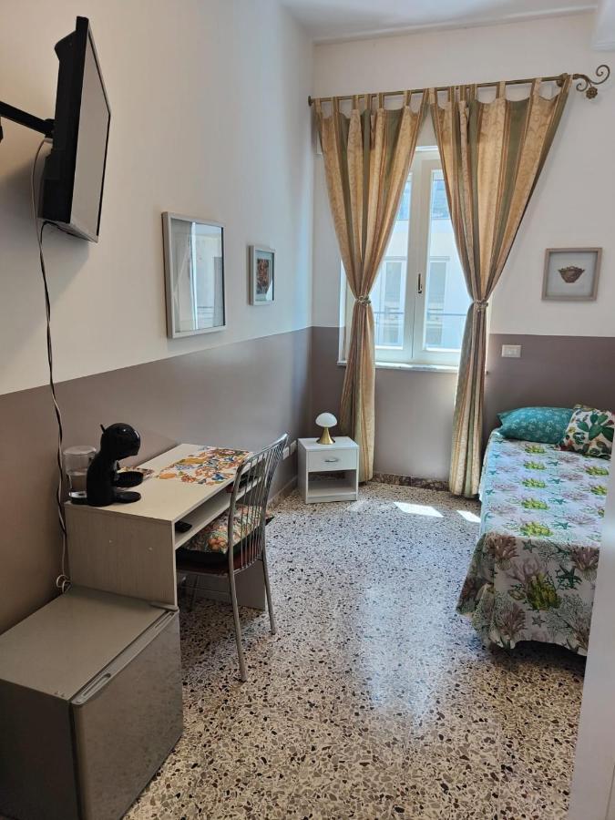 I Mori In Campidoglio Affitta Camere SantʼAgata di Militello Exteriér fotografie