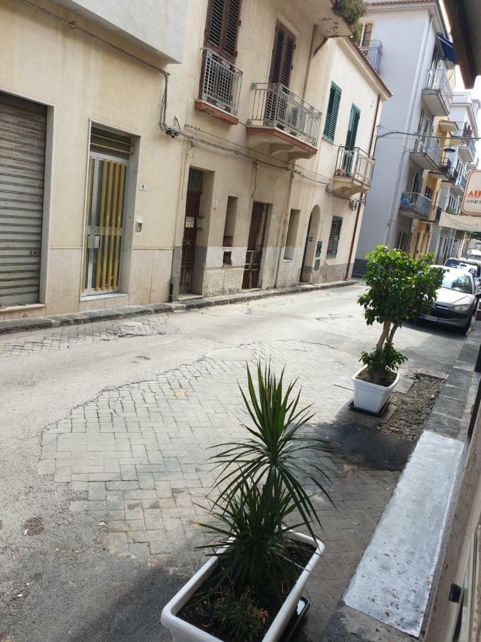 I Mori In Campidoglio Affitta Camere SantʼAgata di Militello Exteriér fotografie