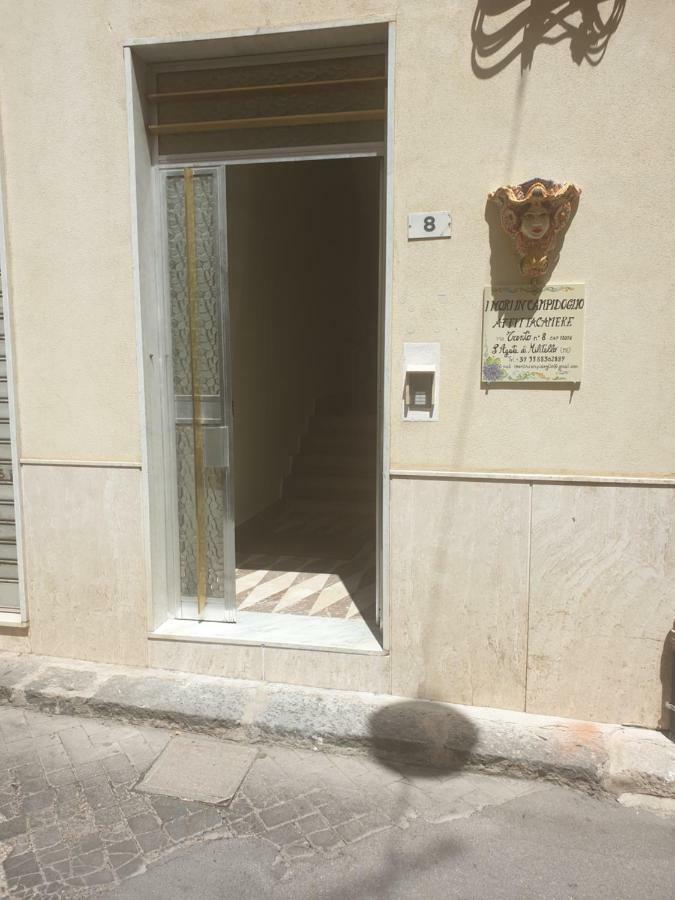 I Mori In Campidoglio Affitta Camere SantʼAgata di Militello Exteriér fotografie